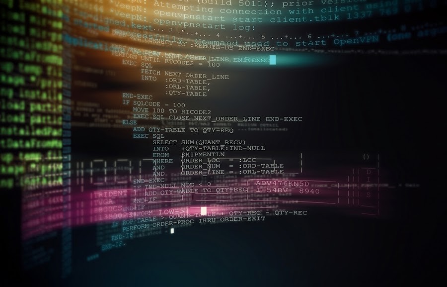 Command-line operations screen showing live technology monitoring